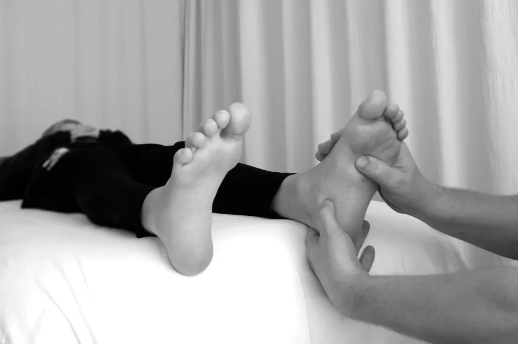 Zoneterapi til barn – blid behandling af fodens reflekszoner.